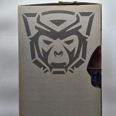 LOT 48: Transformers Optimus Primal NIB