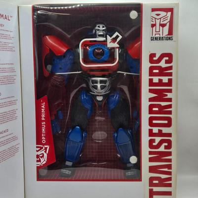 LOT 48: Transformers Optimus Primal NIB