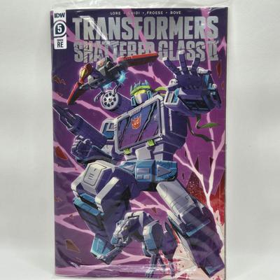 LOT 49: New in Packaging Transformers Shattered Glass Toys and Comic Books