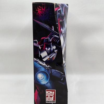LOT 50: NIB Transformers Shattered Glass Megatron