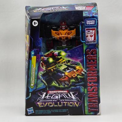 LOT 51: NIB Transformers Legacy Evolution Toys