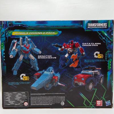 LOT 51: NIB Transformers Legacy Evolution Toys