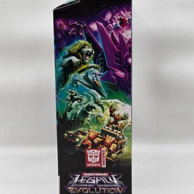 LOT 51: NIB Transformers Legacy Evolution Toys