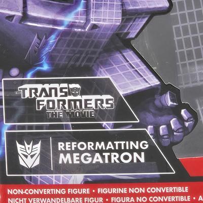 LOT 52: NIB Transformers R.E.D. Toys