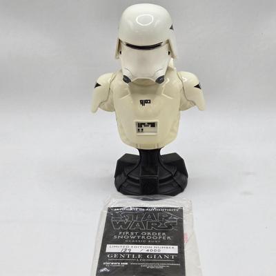 LOT 54: Limited Edition Numbered Star Wars Busts/ 2 with Certificates