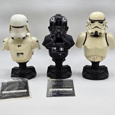 LOT 54: Limited Edition Numbered Star Wars Busts/ 2 with Certificates