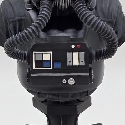 LOT 54: Limited Edition Numbered Star Wars Busts/ 2 with Certificates