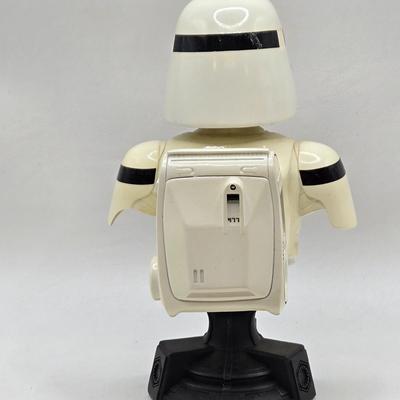 LOT 54: Limited Edition Numbered Star Wars Busts/ 2 with Certificates