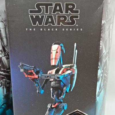 LOT 56: NIB Star Wars the Black Series Toys