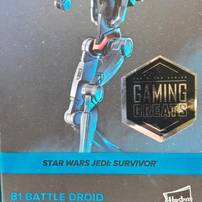 LOT 56: NIB Star Wars the Black Series Toys