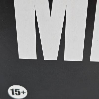 LOT 59: NIB Transformers Masterpiece