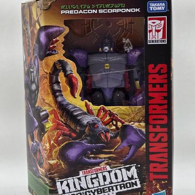 LOT 68: NIB Transformers Kingdom War for Cybertron Toys