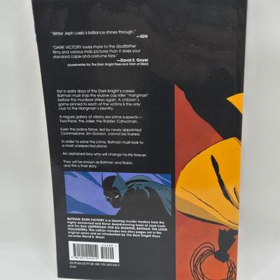 LOT 72: DC Batman Comics