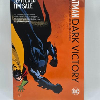 LOT 72: DC Batman Comics