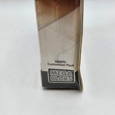 LOT 80: Halo Mega Blocks NMPD Customizer Pack New in Packaging