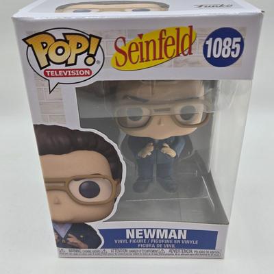 LOT 123: Seinfeld NIB Funko Pops