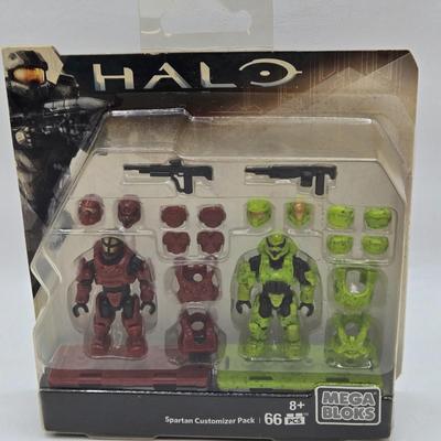 LOT 126: Mega Blocks Halo Spartan Customizer Pack NIB