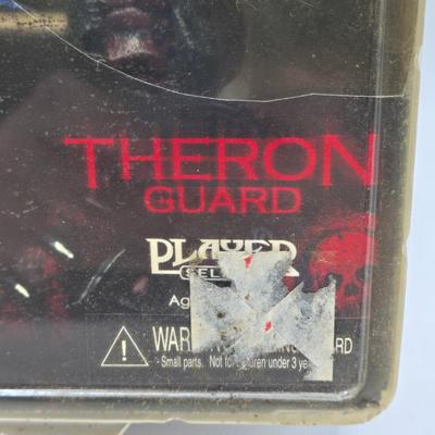 LOT 128: Gears of War Action Figure Toys New in Packaging