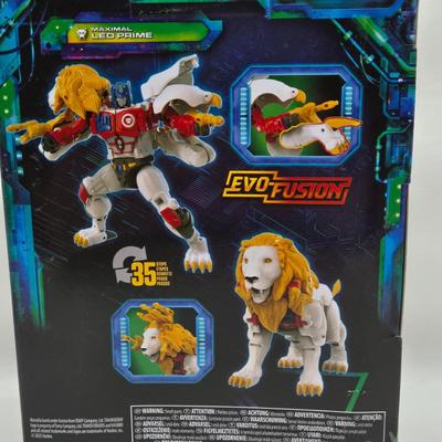 LOT 129: Variety of Transformer Toys NIB