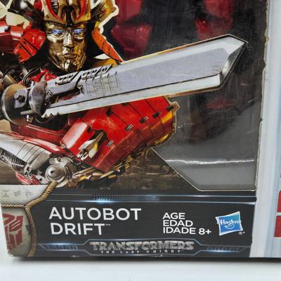 LOT 129: Variety of Transformer Toys NIB