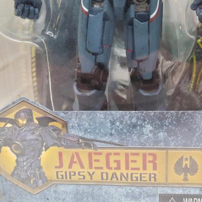 LOT 131: Pacific Rim Action Figures NIB