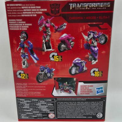 LOT 137: Transformers Studio Series Toys NIB