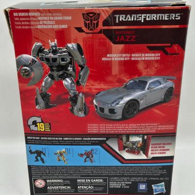 LOT 137: Transformers Studio Series Toys NIB