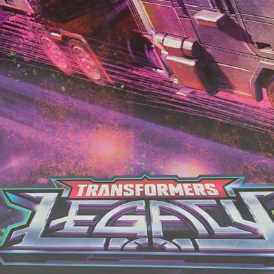 LOT 139: Transformers Legacy and Legacy Evolution Toys NIB