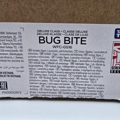 LOT 140: NIB Transformers Alternate Universe Optimus Prime and War for Cybertron Trilogy Bug Bite