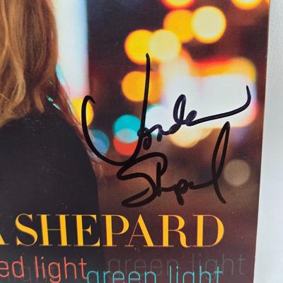 LOT 145: Signed CDs / Daryl Hall & John Oates Do What You Want Be Who You Are and Vinda Shepard Red Light Green Light