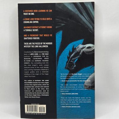 LOT 147: Variety of DC Hard and Soft Covered Batman Comic Books