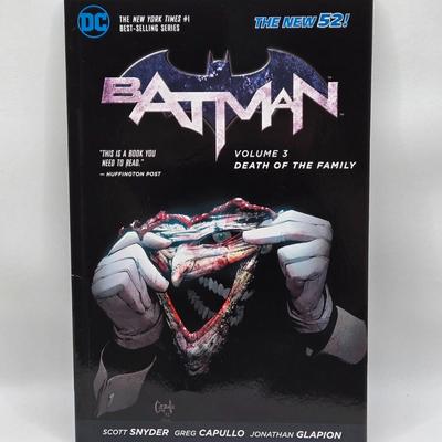 LOT 147: Variety of DC Hard and Soft Covered Batman Comic Books