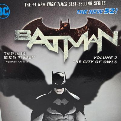 LOT 147: Variety of DC Hard and Soft Covered Batman Comic Books
