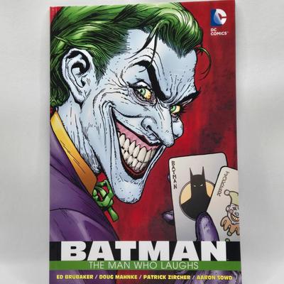 LOT 147: Variety of DC Hard and Soft Covered Batman Comic Books