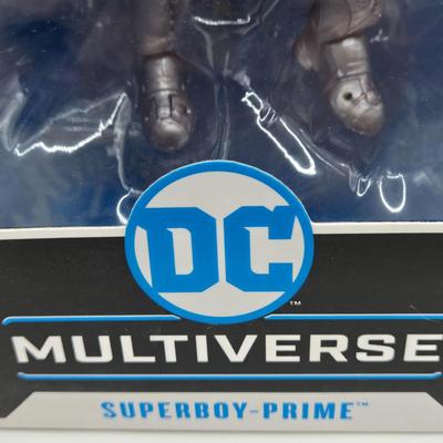 LOT 159: DC Multiverse Batman vs. Hush, Batman of Zur-En-Arrh Unmasked, Superboy-Prime, and General Zod NIB