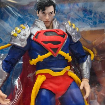 LOT 159: DC Multiverse Batman vs. Hush, Batman of Zur-En-Arrh Unmasked, Superboy-Prime, and General Zod NIB