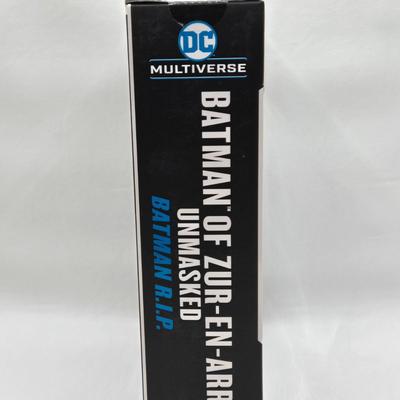 LOT 159: DC Multiverse Batman vs. Hush, Batman of Zur-En-Arrh Unmasked, Superboy-Prime, and General Zod NIB