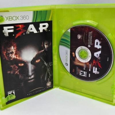 LOT 161: Multiple XBox 360 Games Including DJ Hero 2 and Gears of War