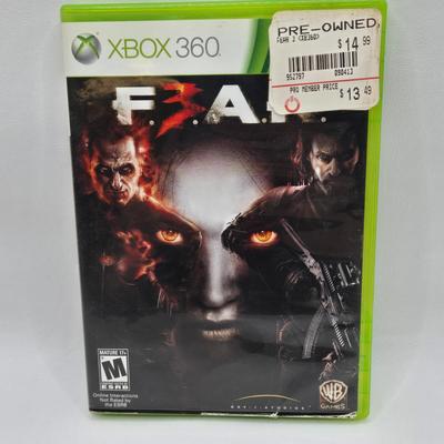 LOT 161: Multiple XBox 360 Games Including DJ Hero 2 and Gears of War