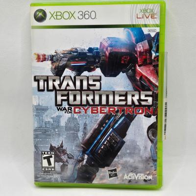 LOT 161: Multiple XBox 360 Games Including DJ Hero 2 and Gears of War
