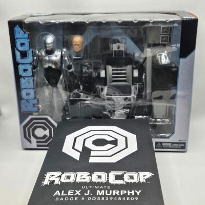 LOT 162: RoboCop Toys NIB