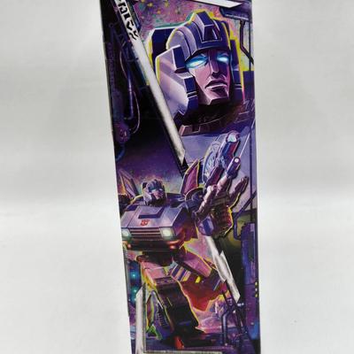 LOT 167: Transformers Legacy United Prime Universe Thundertron and Transformers Legacy Autobot Skids NIB