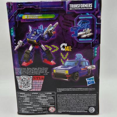 LOT 167: Transformers Legacy United Prime Universe Thundertron and Transformers Legacy Autobot Skids NIB