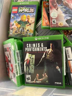 LOT 183: Dozens of EMPTY Xbox One Game Cases