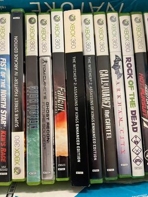 LOT 185: EMPTY Xbox 360 Game Cases