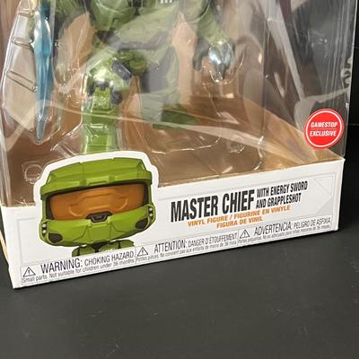 LOT 189: Funko Pop Halo Master Chief #19 Jumbo 10" Vinyl Figure