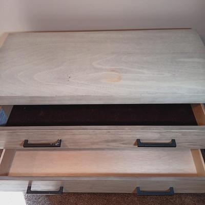 LOT 27: Farmhouse Style (3) Piece Bedroom Set w/ Temper-Pedic Ergo Plus Adjustable Frame (Mattress NOT included)