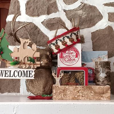 LOT 30: Collection of Rustic Holiday Decorations