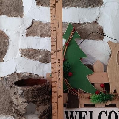 LOT 30: Collection of Rustic Holiday Decorations