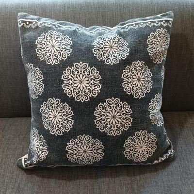 LOT 32: Large Assortment of Various Sized Throw Pillows and Down Alternative Filled Pillows with Stylish Pillow Cases